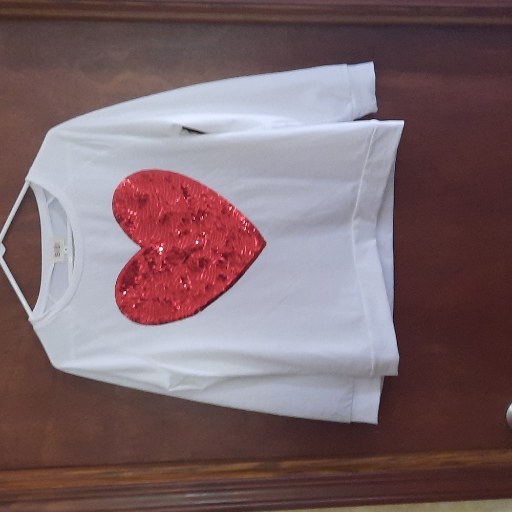 Cute sequined heart sweatshirt